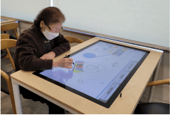 Neofect Smart Table Play Image