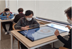 Neofect Smart Table Play Image